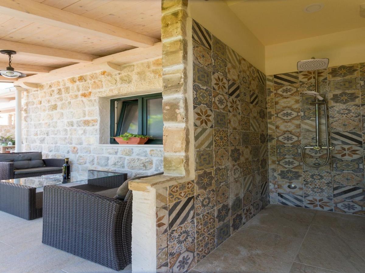 Holiday Home Casa Anka أوراساك المظهر الخارجي الصورة